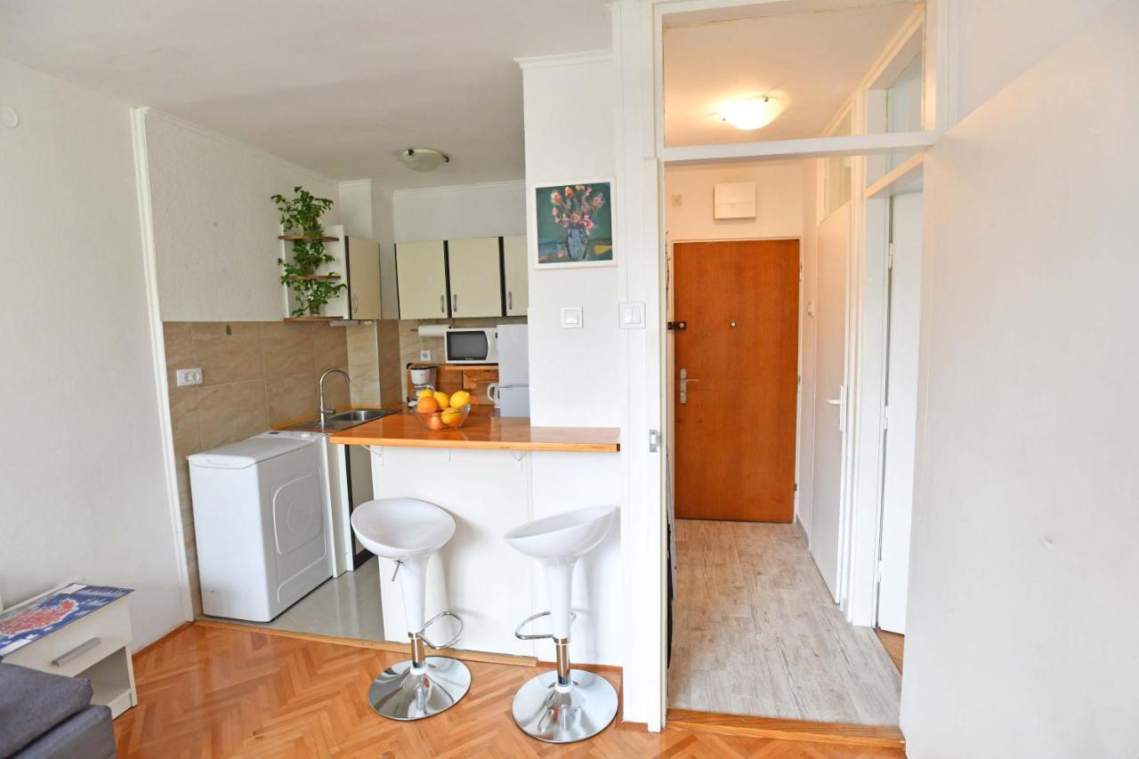 Demass Apartment - Cozy, Free Parking And Wifi دوبروفينك المظهر الخارجي الصورة