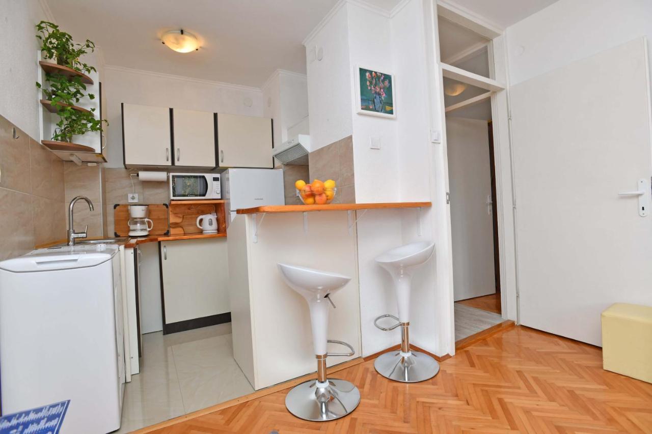 Demass Apartment - Cozy, Free Parking And Wifi دوبروفينك المظهر الخارجي الصورة