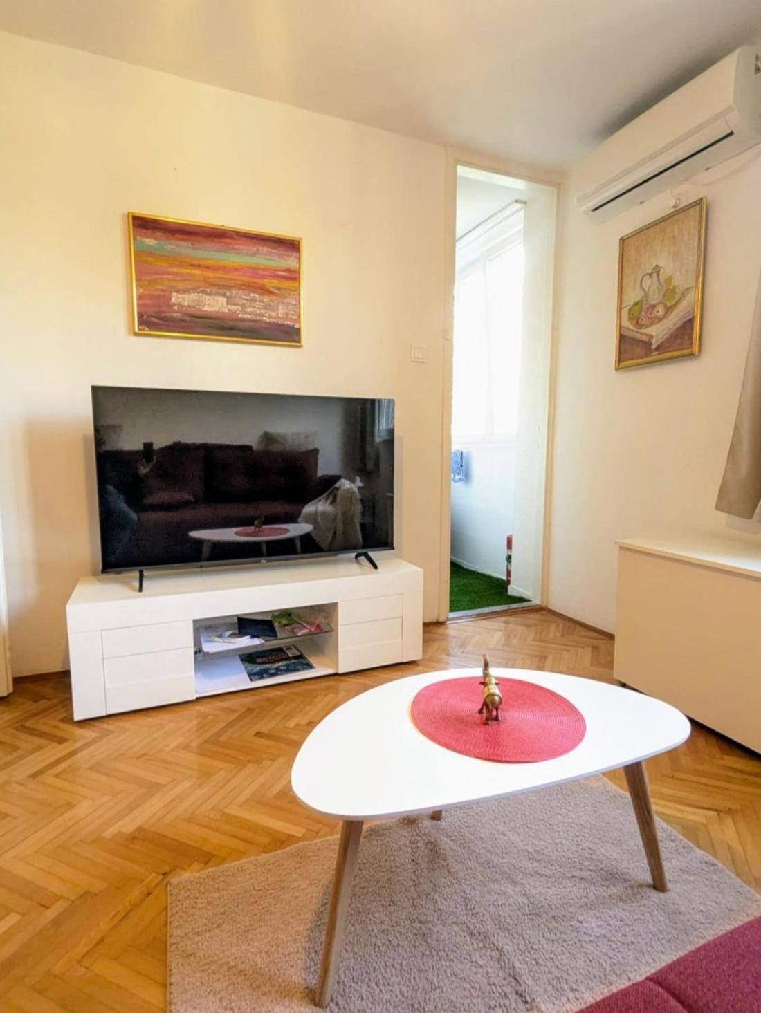 Demass Apartment - Cozy, Free Parking And Wifi دوبروفينك المظهر الخارجي الصورة