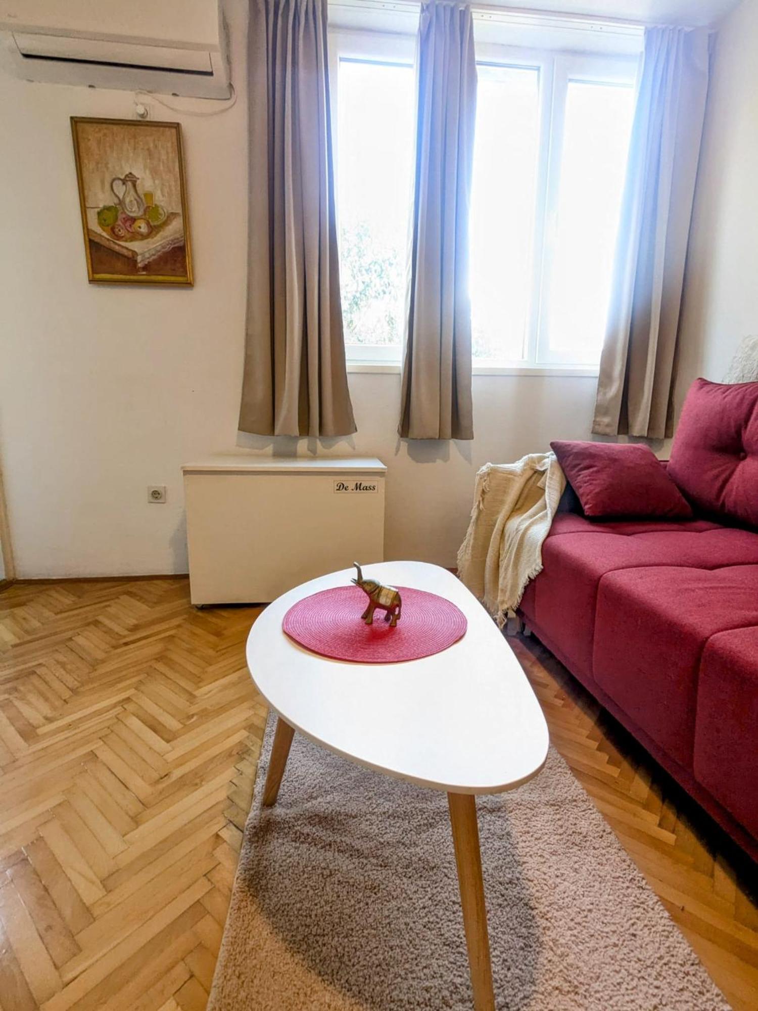 Demass Apartment - Cozy, Free Parking And Wifi دوبروفينك المظهر الخارجي الصورة